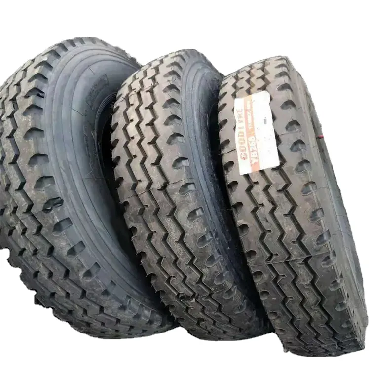 Light Truck Tyre 6.50/7.00/7.50/8.25R16LT 11/12/13R22.5 11R24.5 315/80R22.5 China high quality and low cost radial truck tyre