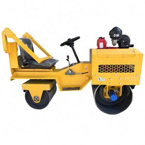 Compactador de rodillo de carretera vibratorio de doble tambor portátil Potente máquina de construcción con bomba y motor de componentes centrales - Product Image 3