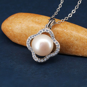 <span class=keywords><strong>Collana</strong></span> di <span class=keywords><strong>perle</strong></span> a quattro foglie in argento Sterling S925 ciondolo <span class=keywords><strong>collana</strong></span> di <span class=keywords><strong>perle</strong></span> naturali da donna all'ingrosso - Product Image 2