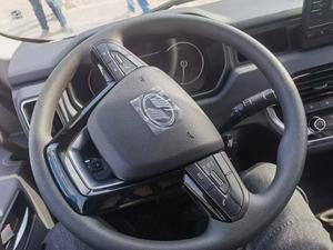 Grúa Móvil de 12 Toneladas, Pluma Telescópica Hidráulica Parker, Altura de Elevación de 20 m, Bomba, Engranaje, Rodamiento, Motor para Uso en Construcción - Product Image 5