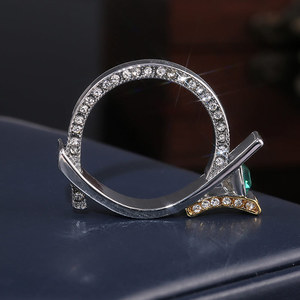 Anillo de Compromiso Europeo Creativo Clásico con Microincrustaciones de Gemas Verdes, Corte Princesa Cuadrado, Joyería de Moda en Dos Tonos, Regalo - Product Image 6