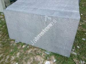 แผ่นหินแกรนิตสีดำธรรมชาติและกระเบื้องสำหรับเคาน์เตอร์ครัว พื้น ผนังหุ้ม ห้องน้ำ และหินตกแต่งภายใน - Product Image 5