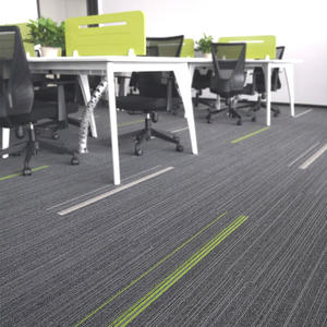 Dalles de moquette rayées Kerry Carpets 12x12 pouces, ignifuges, modernes, pour bureaux et espaces commerciaux, design carré, lavables à la main - Product Image 4