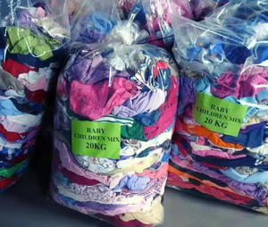 Abiti Usati di Seconda Mano Taglie Forti, Vestiti da Spiaggia, Tessuti per Abiti da Spiaggia, Vestiti Usati per Donna, Balle di Abbigliamento di Seconda Mano - Product Image 1