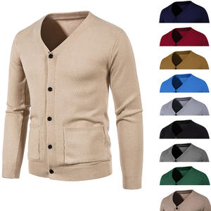 Venta al por mayor 2021 Otoño e Invierno nuevos hombres Casual Slim cuello en V cárdigan suéter de un solo botón suéter abrigo suéter de los hombres - Product Image 1