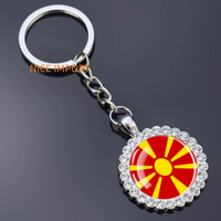 Porte-clés fleur en strass drapeau de la Moldavie, très populaire, pour sac à dos, décoration de clés, breloque de portefeuille, souvenir de voyage