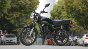 Motocicleta Eléctrica Retro de Bajo Costo, Estilo Scooter de 1500w de Alta Potencia, Triciclo Eléctrico para Adultos - Product Image 6