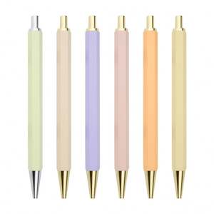 Stylos à bille rétractables personnalisés, impression couleur, hexagonaux - Pointe moyenne 1 mm, encre noire pour usage de bureau - Idéal pour les hommes et les femmes - Product Image 1