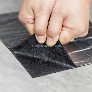 Membrana impermeabilizante autoadhesiva reforzada con papel de aluminio resistente bituminoso de alta temperatura para techos de hormigón - Product Image 2