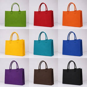 Sac de rangement pour bonbons d'Halloween en feutre doux de qualité supérieure, sac cadeau de Noël pour enfants avec motif de citrouille à visage amusant, sac fourre-tout portable - Product Image 6
