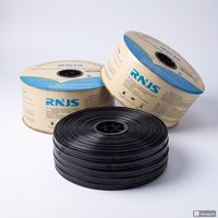 Ruban goutte-à-goutte plat incrusté de marque RNJS, fabriqué en Chine, épaisseur 0,2 mm, exporté vers l'Afrique, le Maroc. Zambie. Namibie. Tanzanie