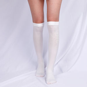 Medias de Compresión para Várices de Nailon y Spandex Hechas en China, Disponibles en Medias hasta la Rodilla y Pantimedias hasta el Muslo - Product Image 5