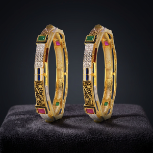 Brazaletes Clásicos Elegantes Chapados en Oro para Mujer con Circonita - Joyería de Imitación de Aleación de Cobre - 14653 - Product Image 3