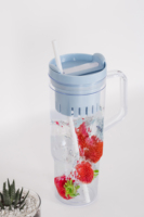 Gobelet en plastique de 1200ml avec infuseur de fruits et paille Verres de camping de grande capacité pour l'eau bouillante