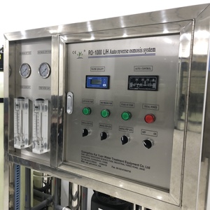 <span class=keywords><strong>Impianto</strong></span> di trattamento di filtrazione dell'acqua potabile della macchina di purificazione del RO industriale del sistema di <span class=keywords><strong>osmosi</strong></span> <span class=keywords><strong>inversa</strong></span> di piccola capacità 1000LPH - Product Image 5