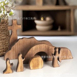 Mini estatuas de madera con escena de Pascua, decoración hecha a mano para uso doméstico en interiores - Product Image 1