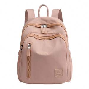 Mochila femenina casual con gran capacidad, nuevo estilo, material principal en PU y forro en poliéster, ideal para el invierno. - Product Image 1