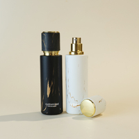 Bouteilles de parfum en verre transparent ambré rondes vides personnalisées de 30 ml et 20 ml avec bouchon noir