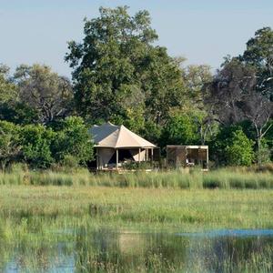 Carpa de Desierto Safari Triple Peak Personalizada con Baño y Estructura de Acero para <span class=keywords><strong>Retiro</strong></span> Vacacional Africano - Product Image 3