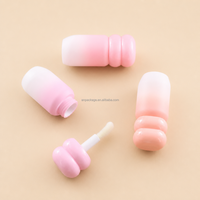 Fabricants de tubes de gloss à lèvres mignons à grande brosse, emballage unique pour maquillage, conteneur de 4 ml, vente en gros, impression de logo personnalisée, cosmétique