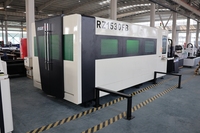 Máquina de Corte Láser de Metal con Mesa de Trabajo Extraíble Totalmente Cerrada 3015, Máquina de Corte Láser de Fibra de 6000w con Cubierta Completa
