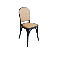 Chaise de salle à manger en bois massif au design moderne, nouvelle et très vendue, avec dossier en rotin durable pour la maison, l'hôtel et le restaurant