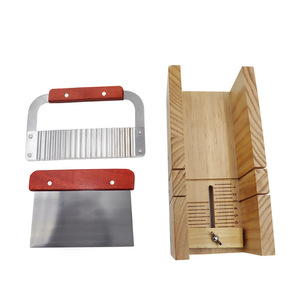 Nuevo Molde de Silicona Cuadrado Multifuncional y Ecológico para Jabón con Caja de Madera, Capacidad de 1200 ml, Uso Manual, Lavado a Mano - Product Image 6