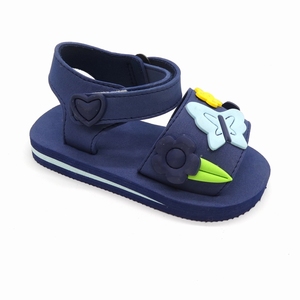 Лидер продаж 2021, обувь на липучке, слайдеры с логотипом OEM, радужные тапочки для девочек, детские сандалии - Product Image 3