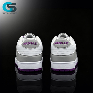 Chaussures de skate pour hommes, design tendance, légères, respirantes, empeigne en mesh, couleurs gris, blanc, violet, baskets pour l'automne et l'été - Product Image 4