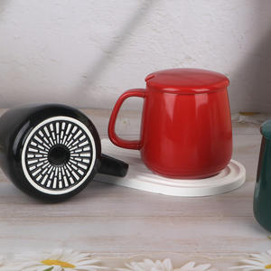 Mug en céramique créatif avec couvercle, couleur unie, design moderne, vaisselle de bureau, cadeau d'affaires, mugs fabriqués à Liling, Hunan - Product Image 5