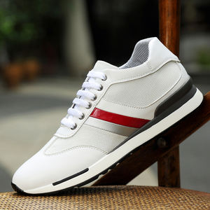 รองเท้าผ้าใบผู้ชายรุ่นใหม่สำหรับฤดูร้อน เพิ่มความสูงแบบซ่อน 8 ซม. รองเท้าลำลองเดินสบาย ระบายอากาศได้ดี ดีไซน์ทันสมัยสำหรับวัยรุ่น - Product Image 3