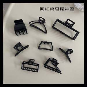 กิ๊บหนีบผมทรงเรขาคณิตโลหะผสมทองคุณภาพสูงขนาดใหญ่ 9 ซม.-11 ซม. สำหรับอุปกรณ์จัดแต่งทรงผมระดับไฮเอนด์ - Product Image 2