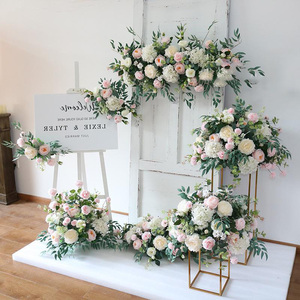 โต๊ะปรับแต่งได้สำหรับงานแต่งงานโต๊ะพวงมาลัยผ้าไหมดอกกุหลาบสีขาวตกแต่งบ้านสำหรับงานแต่งงาน - Product Image 1
