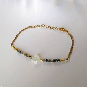 Pulsera de cuentas de piedras preciosas turquesas africanas naturales pulsera de trébol de 4 hojas de nácar blanco - Product Image 5