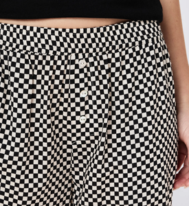 Pantalon décontracté doux pour femmes, taille plus, design ample et confortable, pattes d'éléphant, imprimé à carreaux, respirant, vêtements de nuit, pantalon large en coton mélangé - Product Image 4