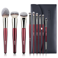 Ensemble de 9 pinceaux de maquillage professionnels de haute qualité avec manche en bois rouge, logo personnalisé, pinceau à poudre, pinceau correcteur, avec sac en PU noir