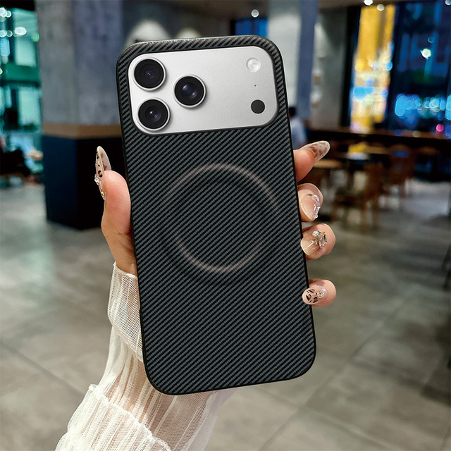 Carbon Fiber Pattern PU Leather Magnetic Phone Case for iPhone 17 Shockproof Business Phone Case for iPhone 17 Pro