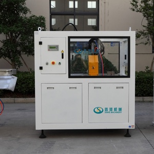 <span class=keywords><strong>New</strong></span> 18 mét chịu nước <span class=keywords><strong>WPC</strong></span> không thấm nước co-đùn Hollow Composite <span class=keywords><strong>decking</strong></span> tầng máy làm cho vườn ngoài trời - Product Image 6