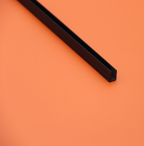 Profilés d'angle et <span class=keywords><strong>bandes</strong></span> de protection en PVC souple modernes pour la protection des murs extérieurs - Écologiques et résistants aux chocs - Product Image 2