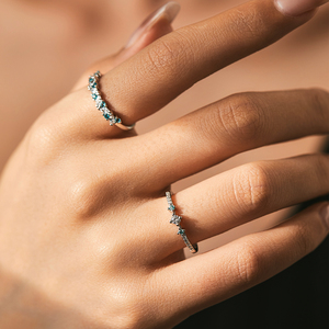 925スターリングシルバー 上質 エタニティリング パライバカラーCZ ミントグリーン 重ね付けリング 女性用 ファインジュエリー - Product Image 2