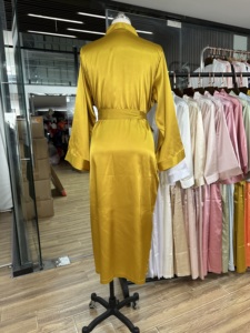 Lussuoso Vestaglia da Donna in Raso di Seta di Alta Qualità, Abito da Sposa, Vestaglia da Spa, Accappatoio con Tasche, Vestito da Sposa e Damigella, Camicia da Notte - Product Image 3