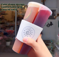 2 kompartemen plastik pp Twin Double cangkir dingin 700ml sekali pakai Anda 10000 Moq rendah Split cangkir Boba