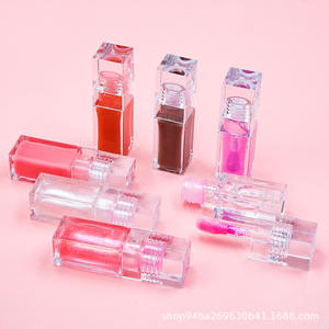 Brillo de labios Venta al por mayor Maquillaje Tubo cuadrado transparente Fruta regordeta Aceite de labios que cambia de color Brillo de labios Oem Brillo de labios Labiales - Product Image 2