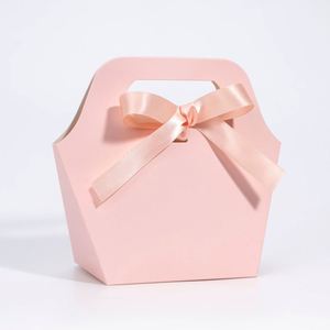 Caja de Regalo de Papel Kraft Ecológica, Biodegradable, Duradera, Reciclable, Reutilizable e Impermeable para Bodas y Fiestas, con Diseño Troquelado - Product Image 1