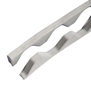 แถบปิดสี่เหลี่ยมโฟมอเมริกาเหนือสีดำสำหรับหลังคาโลหะลูกฟูก - Product Image 1