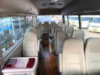 Toyota Coaster 2021 d'occasion – Bus de transport 2.7L essence, 20 places, conduite à gauche, haute qualité, à vendre à prix abordable