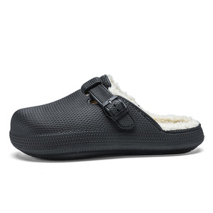 Chaussures EVA d'automne-hiver pour hommes, pantoufles en peluche de grande taille à semelle épaisse, tongs confortables antidérapantes à la mode et à bout chaud - Product Image 6