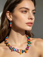 Kalung manik-manik warna-warni Bohemia trendi, perhiasan pernyataan gipsi etnik untuk Aksesori liburan pantai wanita