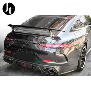 Para <span class=keywords><strong>Mercedes</strong></span> <span class=keywords><strong>Benz</strong></span> <span class=keywords><strong>AMG</strong></span> <span class=keywords><strong>GT</strong></span> GT50 GT53 4 puertas fibra de carbono estilo <span class=keywords><strong>C</strong></span> difusor de parachoques trasero de coche divisores traseros alerón trasero labio cuerpo Kit - Product Image 2