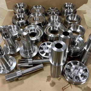 Componentes de Transmisión por Correa Dentada Mecanizados por CNC Personalizados para Sistemas de Transporte, Poleas de Acero Inoxidable con Doble Blindaje - Product Image 1